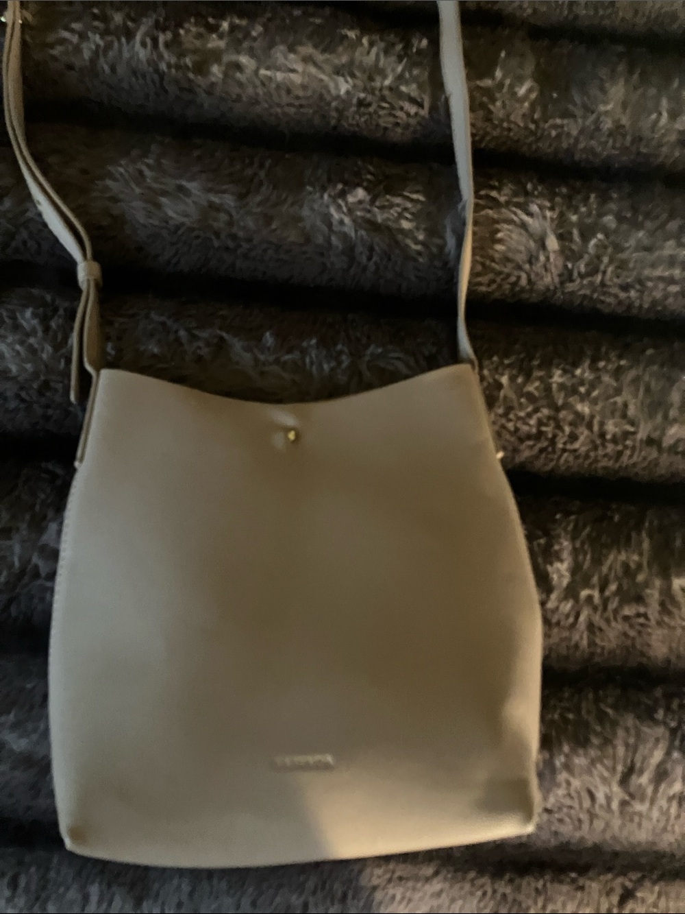 Minimal Cream Shoulder Bag with Subtle Gold Accent